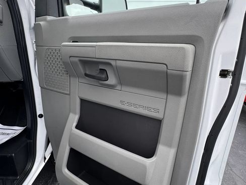 Used 2021 Ford E-350 and Econoline 350 Super Duty w/ Power Windows & Locks Group RWD image 29
