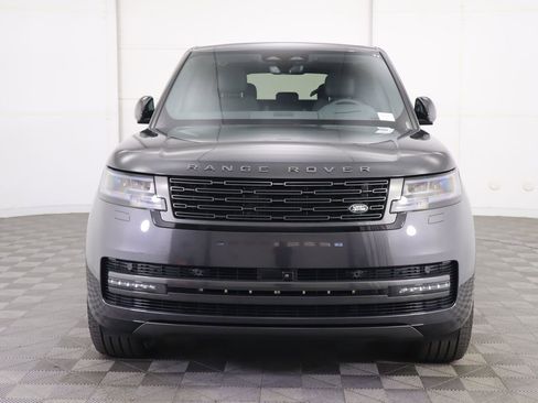 New 2026 Land Rover Range Rover SE image 2