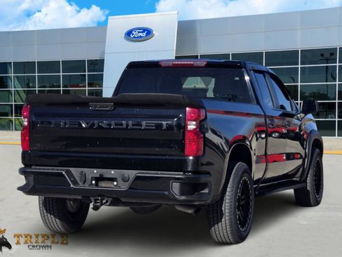 Used 2023 Chevrolet Silverado 1500 Custom w/ LPO, Dark Essentials Package image 4