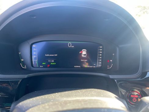 Used 2025 Honda Civic Sport image 39