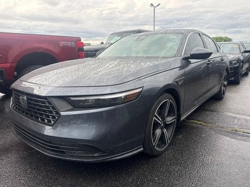 Used 2023 Honda Accord LX image 1
