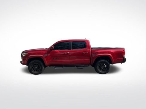 Used 2017 Toyota Tacoma SR5 w/ Tow Package RWD image 8