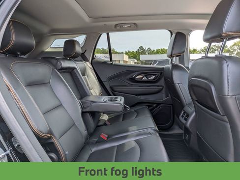 Used 2022 GMC Terrain AT4 w/ LPO, Floor Liner Package AWD/4WD image 31