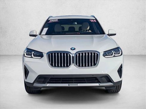 Used 2024 BMW X3 xDrive30i w/ Premium Package w/ZPA image 2