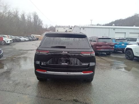 New 2026 Jeep Grand Cherokee Laredo X AWD/4WD image 5