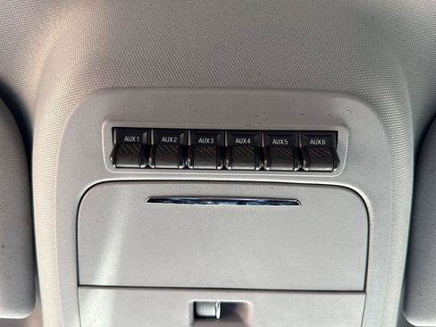 Used 2023 Ford F250 Lariat w/ Tow Technology Package image 23