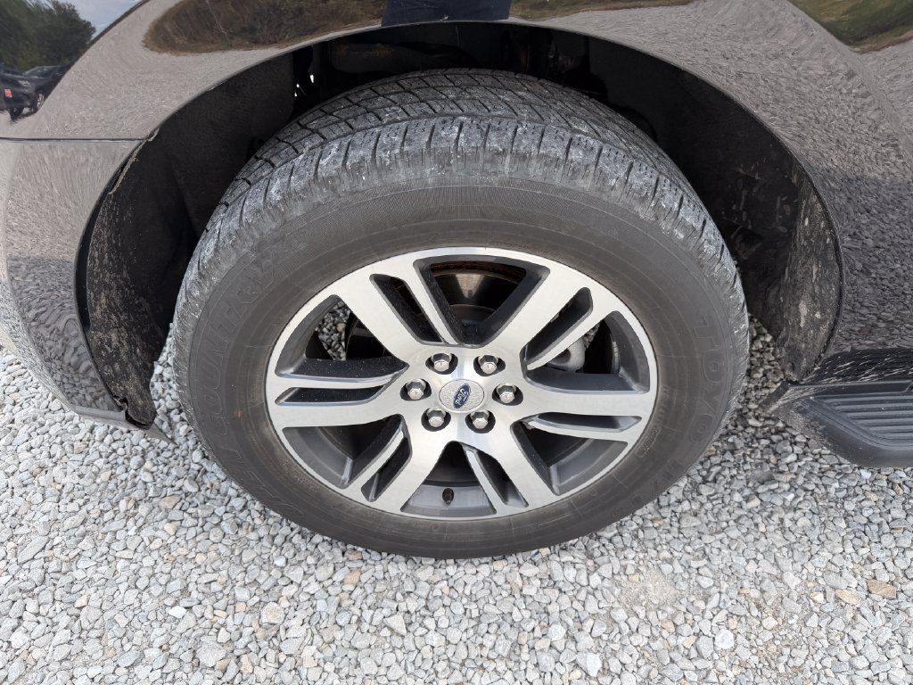 Used 2024 Ford Expedition Limited AWD/4WD image 38