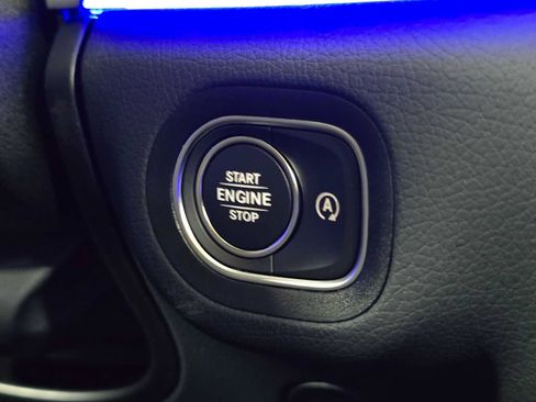 Used 2026 Mercedes-Benz GLS 450 4MATIC image 36