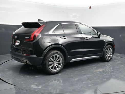 Used 2023 Cadillac XT4 Premium Luxury AWD/4WD image 9