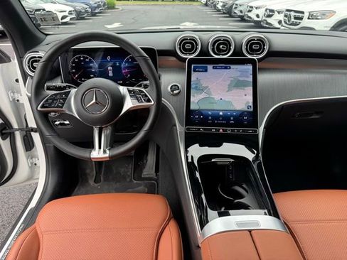 Used 2026 Mercedes-Benz GLC 300 4MATIC image 13