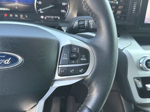 Used 2022 Ford Explorer XLT RWD image 13