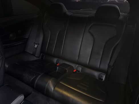Used 2015 BMW M4 Coupe RWD image 18