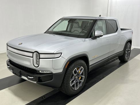 Used 2023 Rivian R1T Adventure AWD/4WD image 1