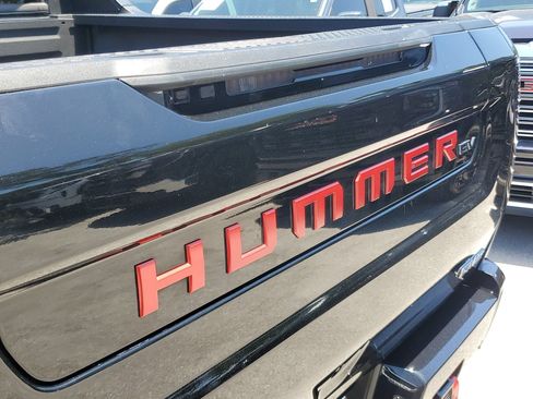 Used 2024 GMC Hummer EV 2X w/ Extreme Off-Road Package AWD/4WD image 9