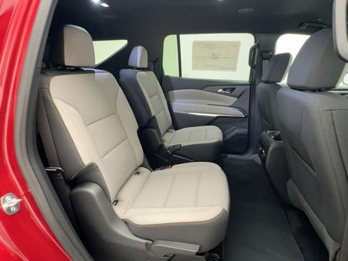 New 2026 Chevrolet Traverse LT image 28