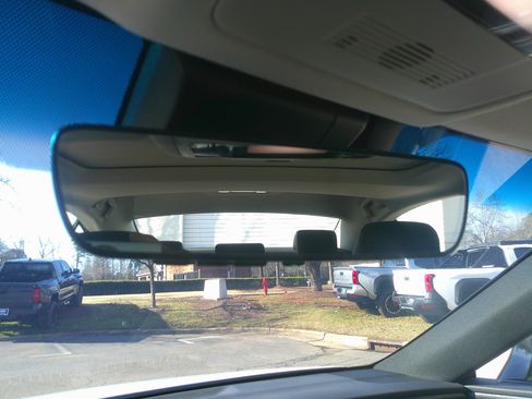 Used 2022 Lexus ES 300h w/ Premium Package image 28