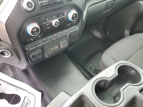 Used 2019 GMC Sierra 1500 Elevation w/ Elevation Value Package AWD/4WD image 21