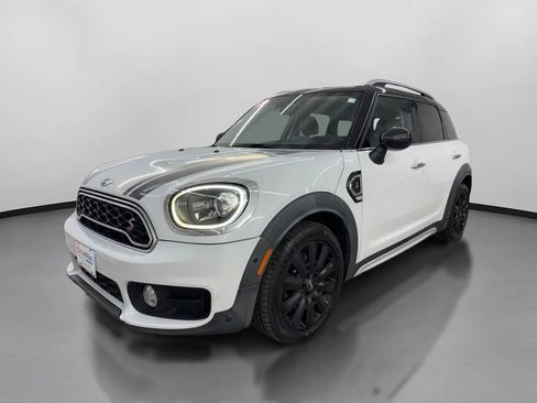 Used 2017 MINI Cooper Countryman S FWD image 4