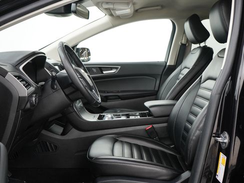 Used 2020 Ford Edge SEL w/ Convenience Package AWD/4WD image 24
