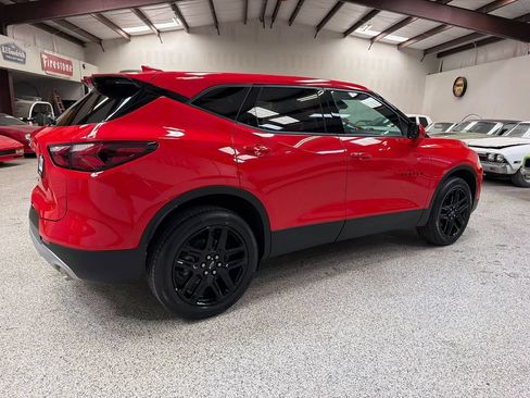 Used 2022 Chevrolet Blazer LT w/ LPO, Black Accent Package FWD image 8