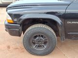 Used 1999 Dodge Durango 4WD image 2