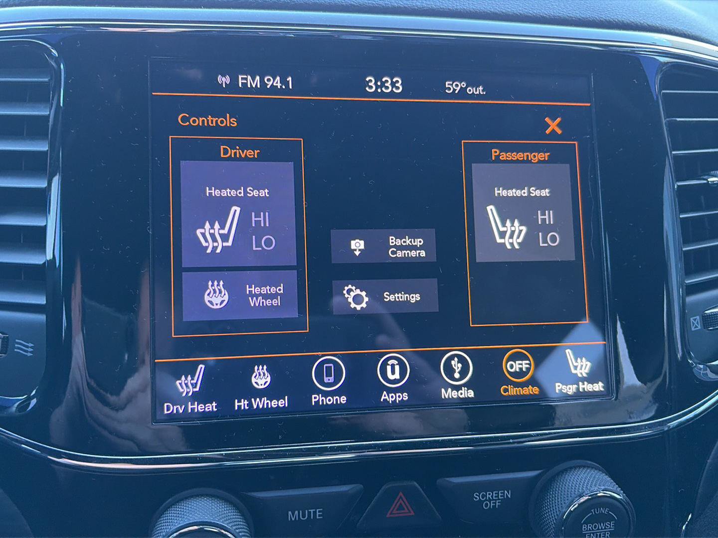 Used 2019 Jeep Grand Cherokee Altitude AWD/4WD image 15