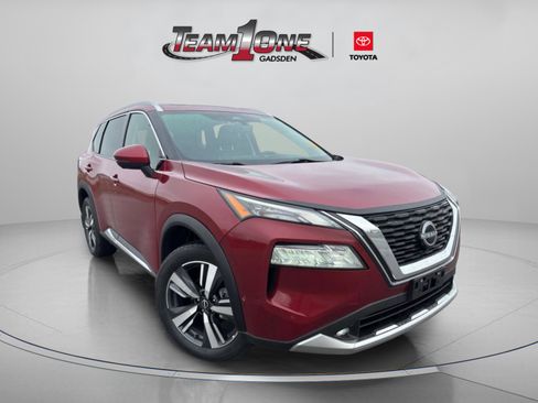 Used 2022 Nissan Rogue SL w/ SL Premium Package image 1