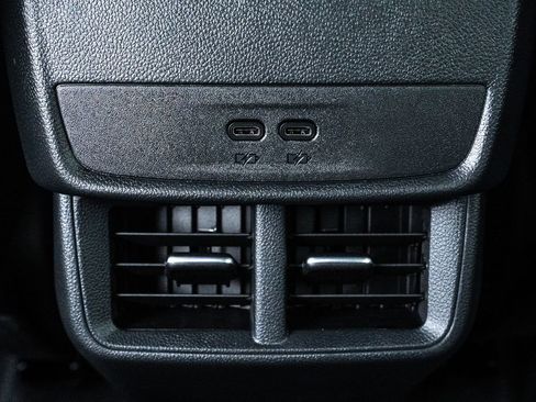 New 2026 Chevrolet Equinox ACTIV image 38