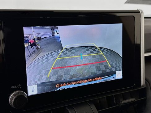 Certified 2025 Toyota RAV4 LE AWD/4WD image 14