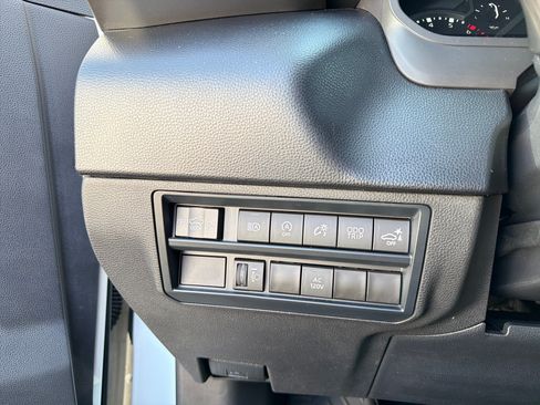 Used 2023 Toyota Tundra SR5 w/ SR5 Premium Package AWD/4WD image 18