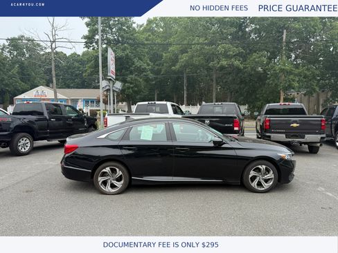 Used 2018 Honda Accord EX image 5