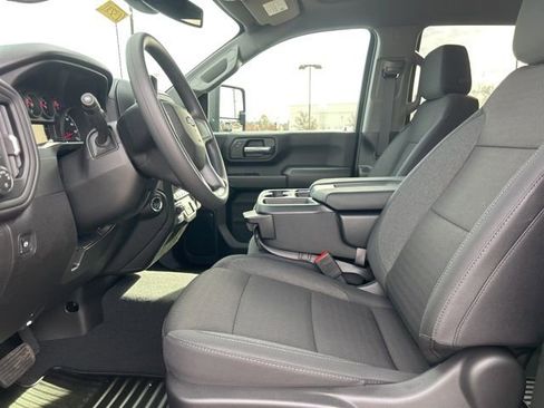 New 2026 Chevrolet Silverado 2500 Custom w/ Custom Convenience Package image 15