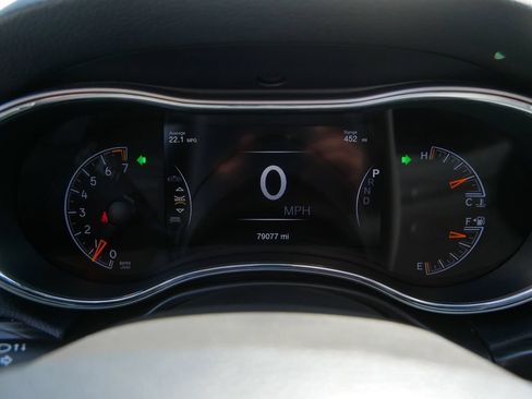 Used 2021 Jeep Grand Cherokee Laredo X AWD/4WD image 29
