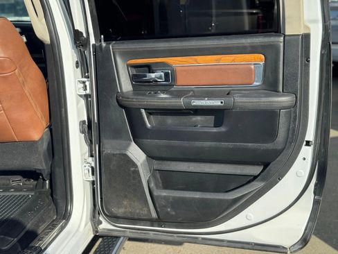 Used 2015 RAM 3500 Laramie Longhorn image 18