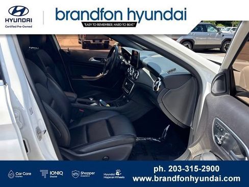 Used 2019 Mercedes-Benz GLA 250 4MATIC image 27