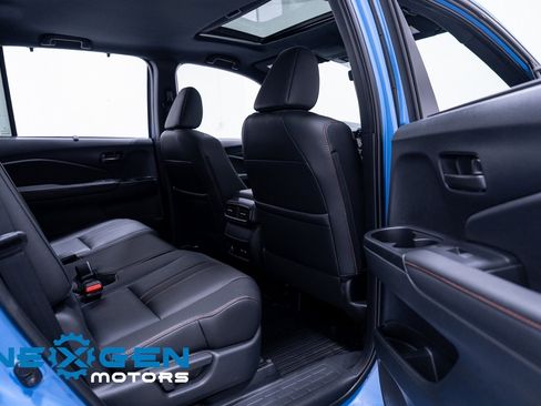 Used 2025 Honda Passport TrailSport image 41