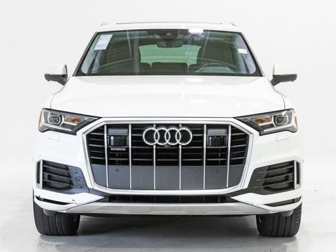 Used 2023 Audi Q7 2.0T Premium w/ Convenience Package AWD/4WD image 5