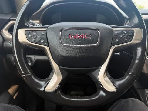 Used 2019 GMC Acadia Denali AWD/4WD image 14