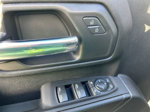 Used 2024 Chevrolet Silverado 2500 Custom w/ Custom Value Package image 23