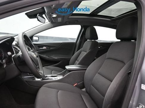 Used 2024 Chevrolet Malibu LT FWD image 15