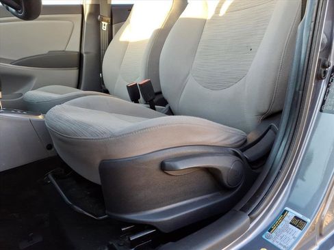 Used 2017 Hyundai Accent SE image 25