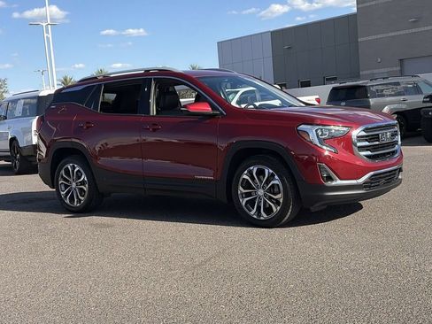 Used 2018 GMC Terrain SLT w/ Preferred Package FWD image 4