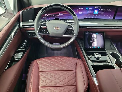 New 2026 Cadillac Escalade ESV Sport image 16