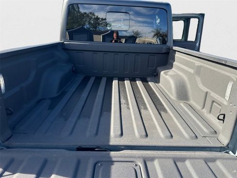 Used 2024 Jeep Gladiator Mojave w/ Convenience Group image 27