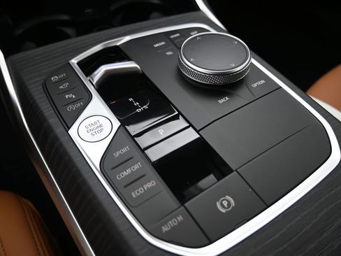 New 2026 BMW 430i Coupe w/ Parking Assistance Package image 16