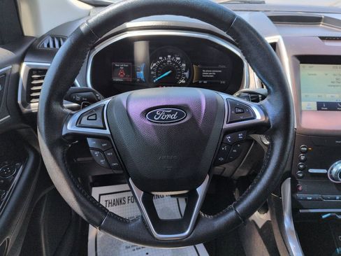 Used 2020 Ford Edge Titanium AWD/4WD image 14