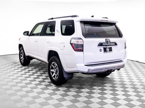 Used 2019 Toyota 4Runner TRD Off-Road Premium AWD/4WD image 3