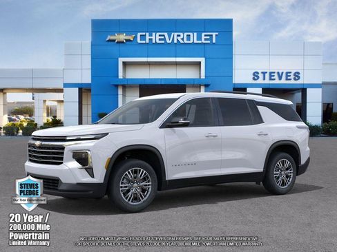 New 2026 Chevrolet Traverse LT w/ Driver Confidence Package AWD/4WD image 2
