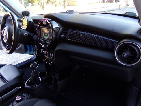 Used 2015 MINI Cooper S image 25
