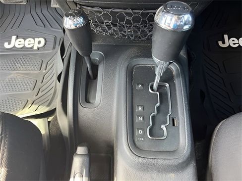 Used 2014 Jeep Wrangler Unlimited Sport w/ Quick Order Package 24S image 27